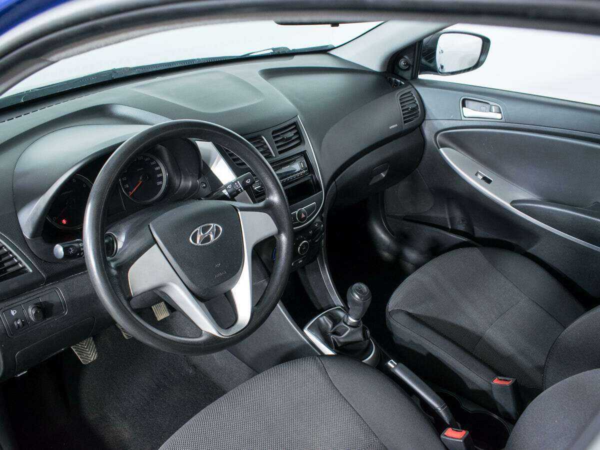 Хендай Солярис б/у, 2012, Механическая. Фото: #12