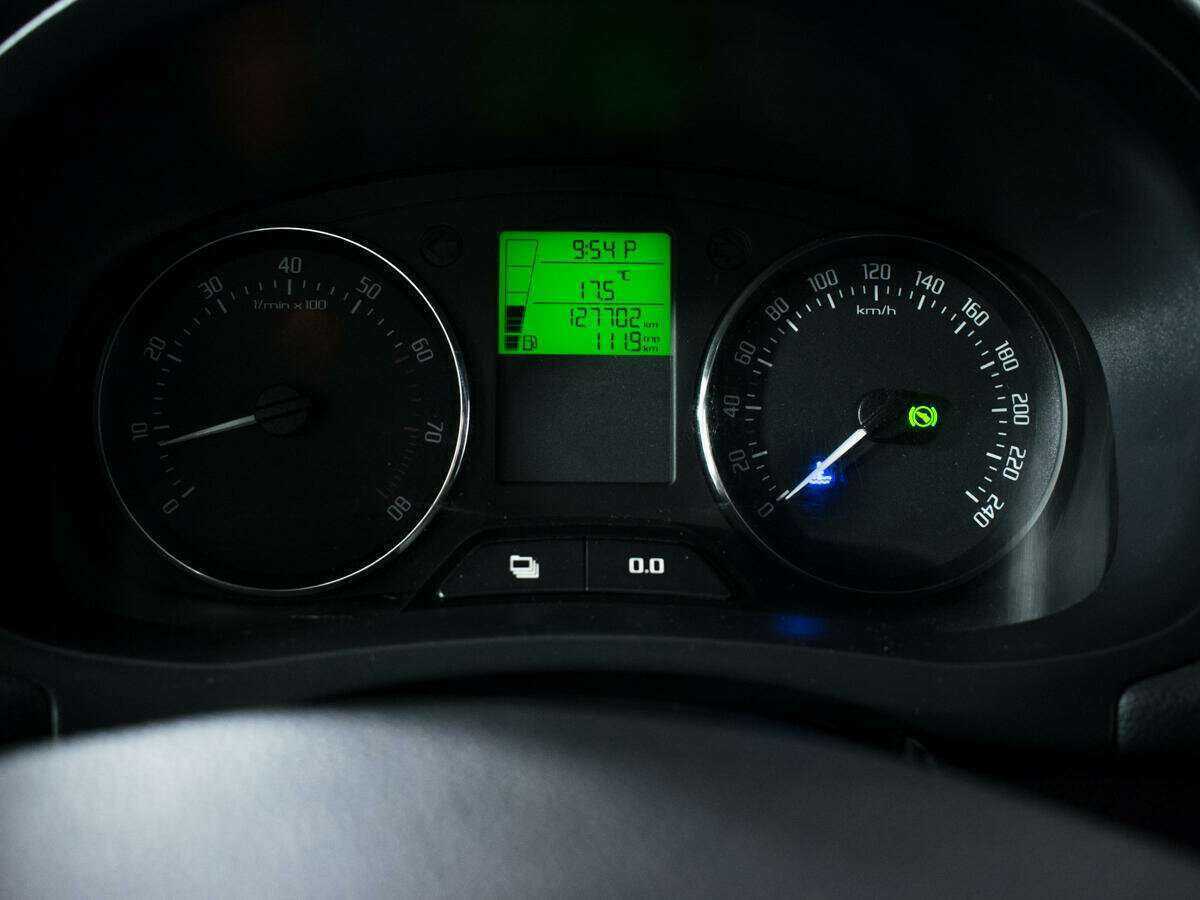 Шкода Фабия б/у, 2012, Роботизированная. Фото: #10