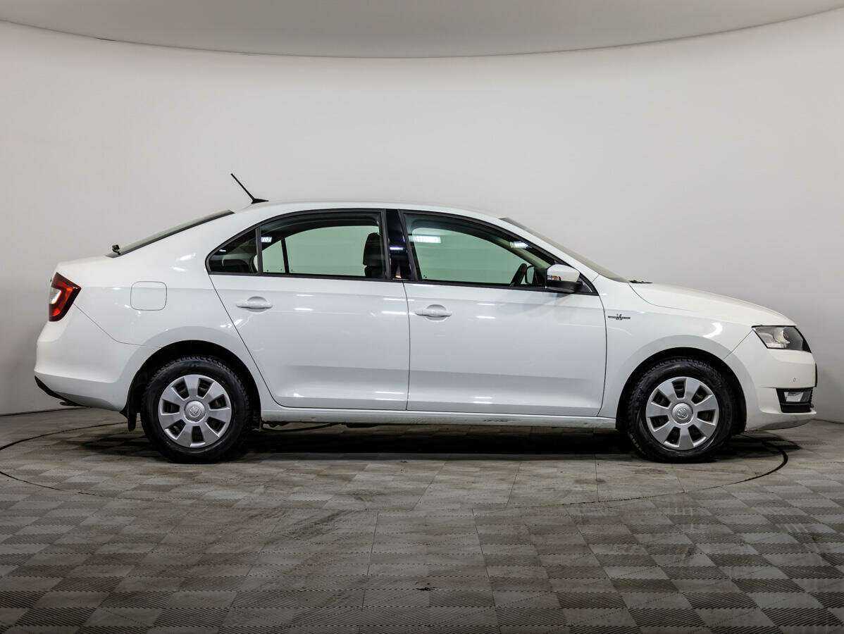 Шкода Рапид б/у, 2018, Механическая. Фото: #2