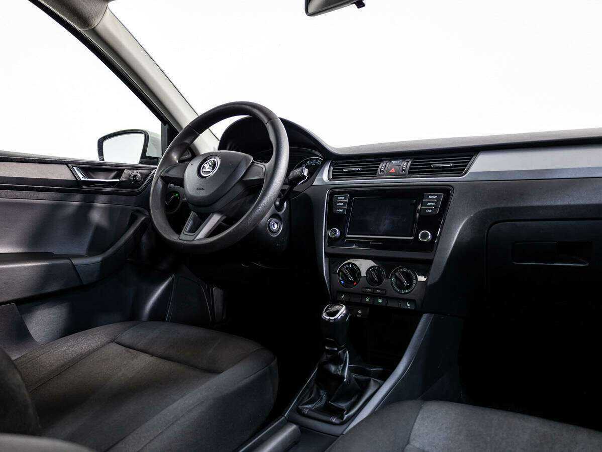 Шкода Рапид б/у, 2017, Механическая. Фото: #7