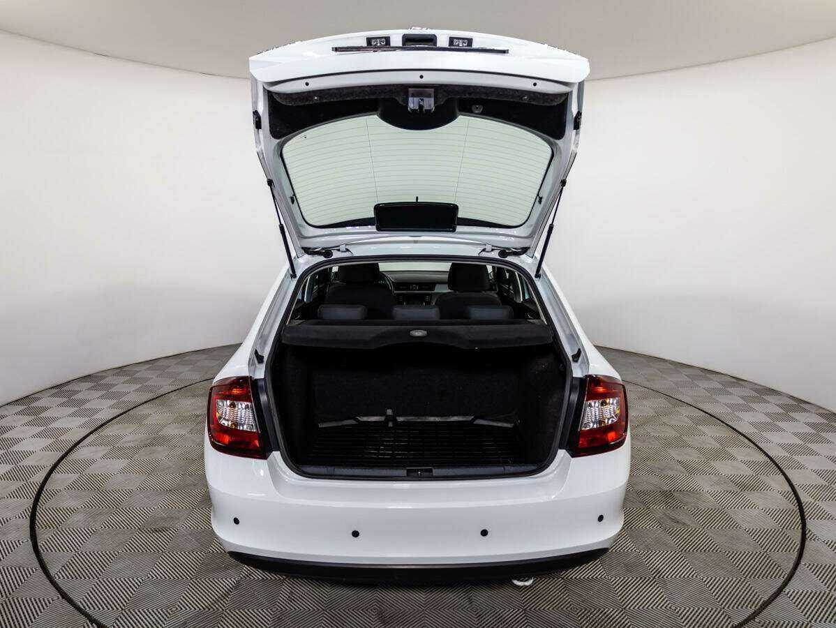 Шкода Рапид б/у, 2017, Механическая. Фото: #12