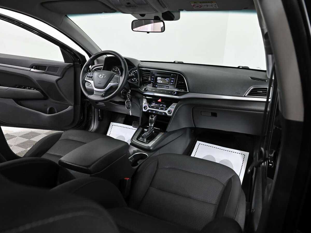 Хендай Елантра б/у, 2017, Автоматическая. Фото: #4