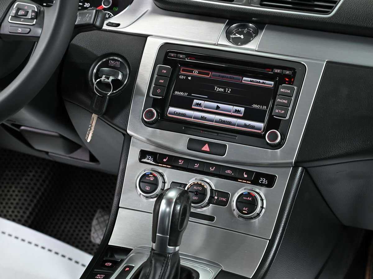 Фольксваген Пассат б/у, 2013, Роботизированная. Фото: #6