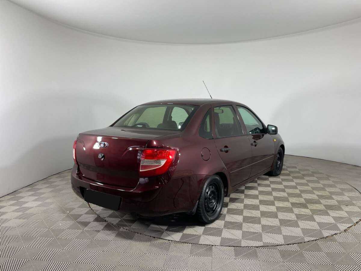 Лада (ВАЗ) Гранта б/у, 2012, Механическая. Фото: #4