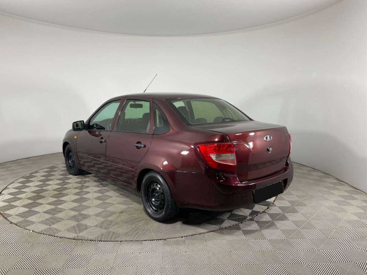 Лада (ВАЗ) Гранта б/у, 2012, Механическая. Фото: #6