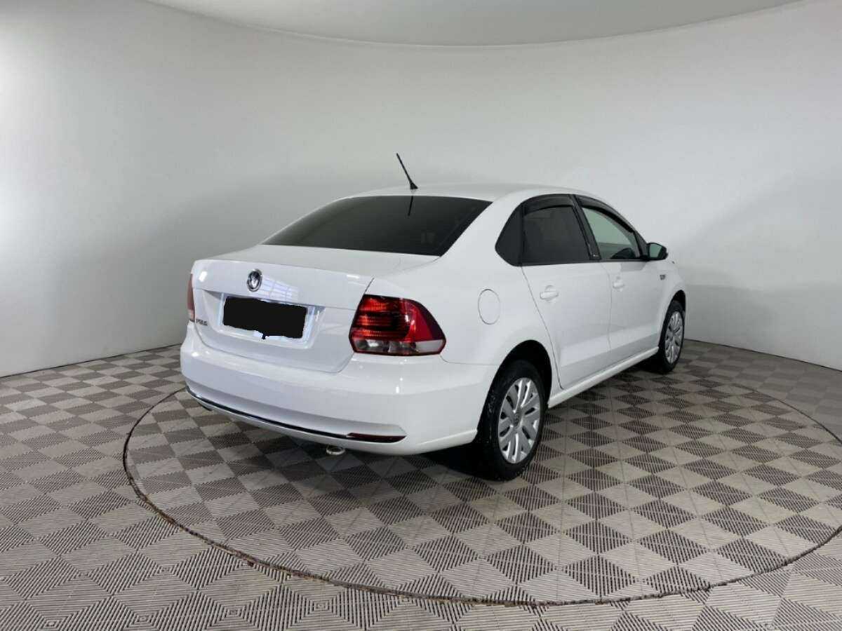 Фольксваген Поло б/у, 2016, Автоматическая. Фото: #3