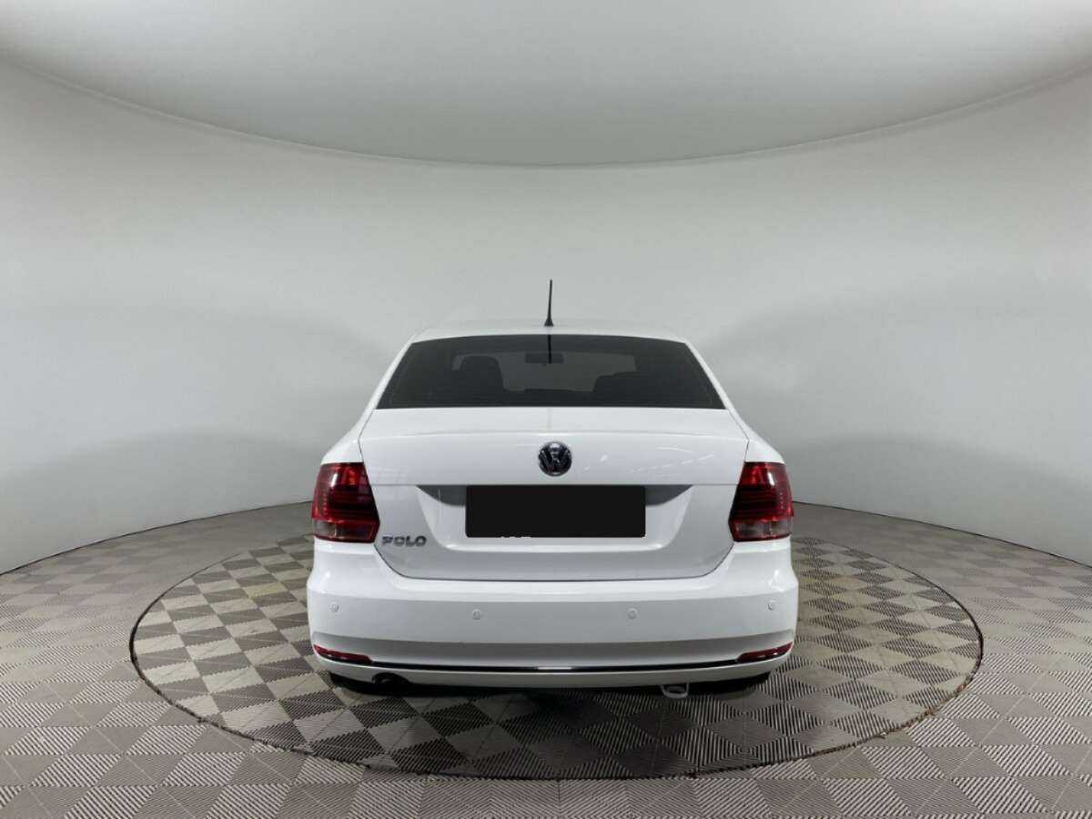 Фольксваген Поло б/у, 2016, Автоматическая. Фото: #4