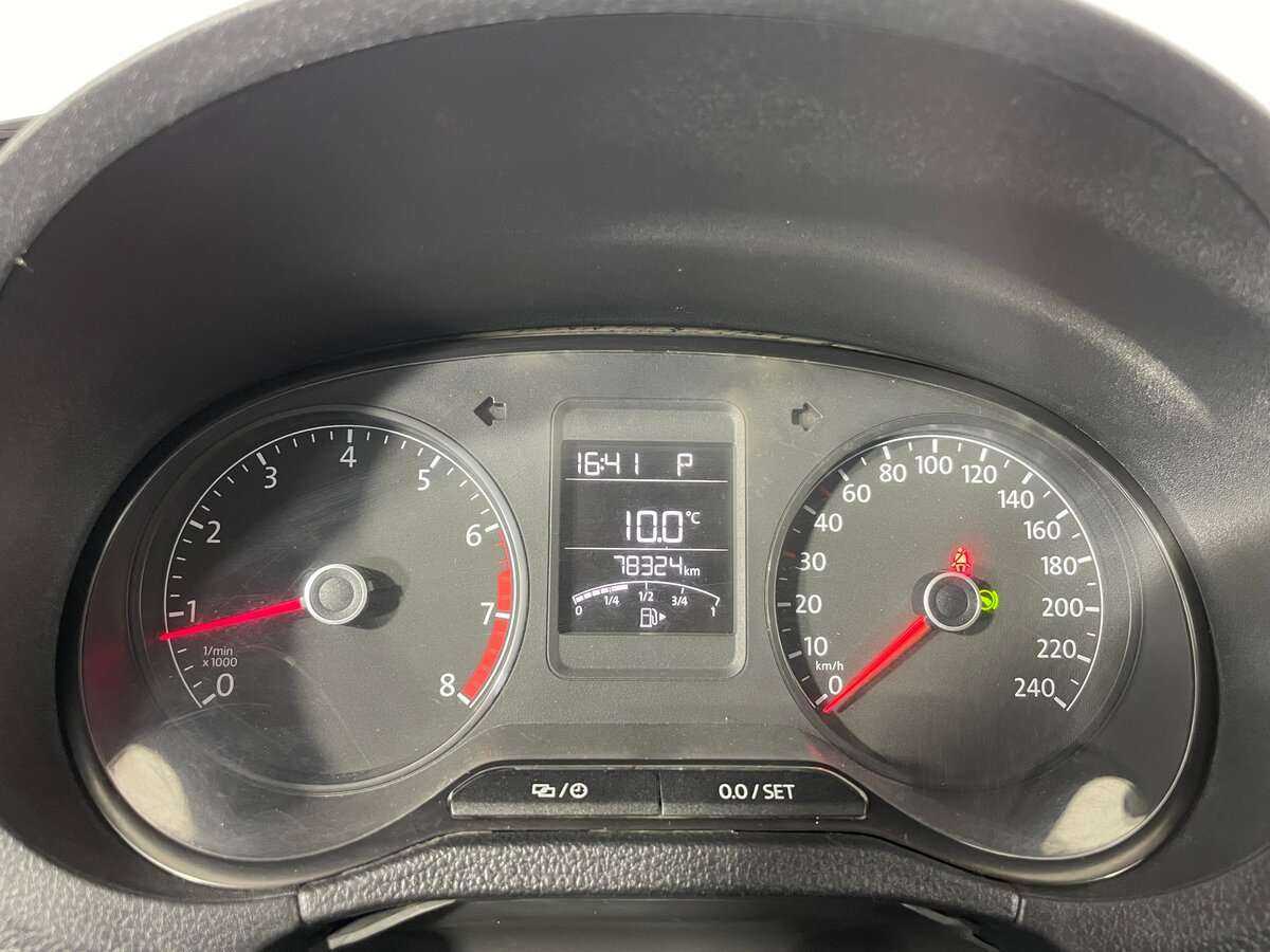 Фольксваген Поло б/у, 2016, Автоматическая. Фото: #11