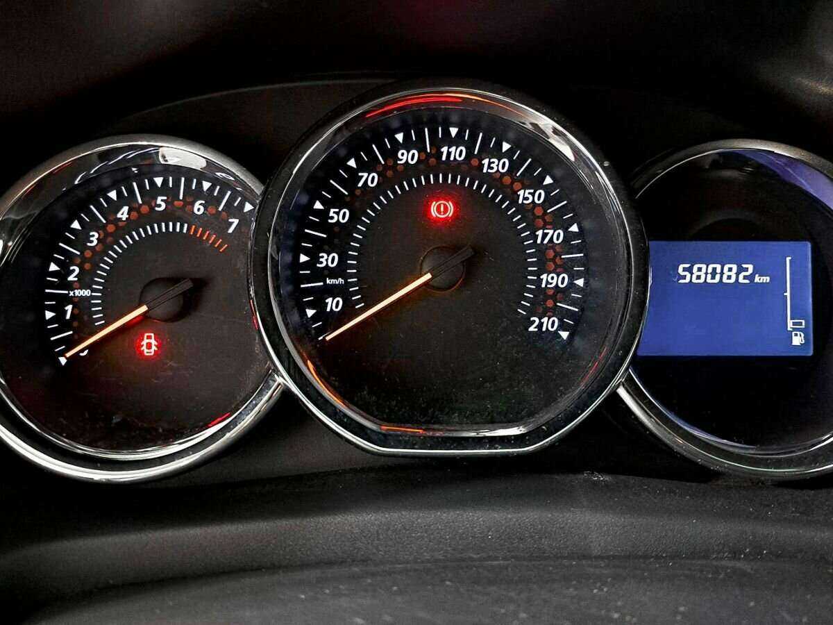 Рено Сандеро б/у, 2016, Автоматическая. Фото: #9