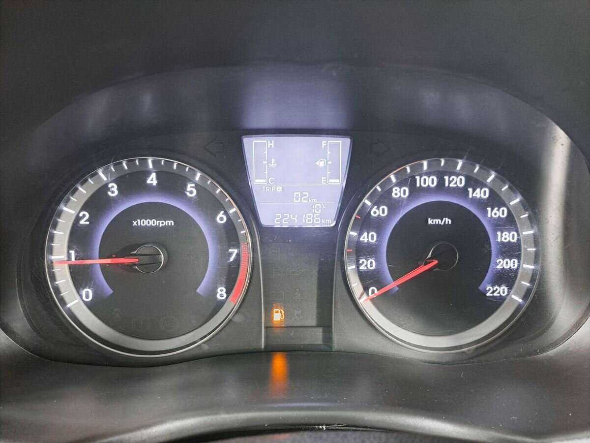 Хендай Солярис б/у, 2014, Механическая. Фото: #9