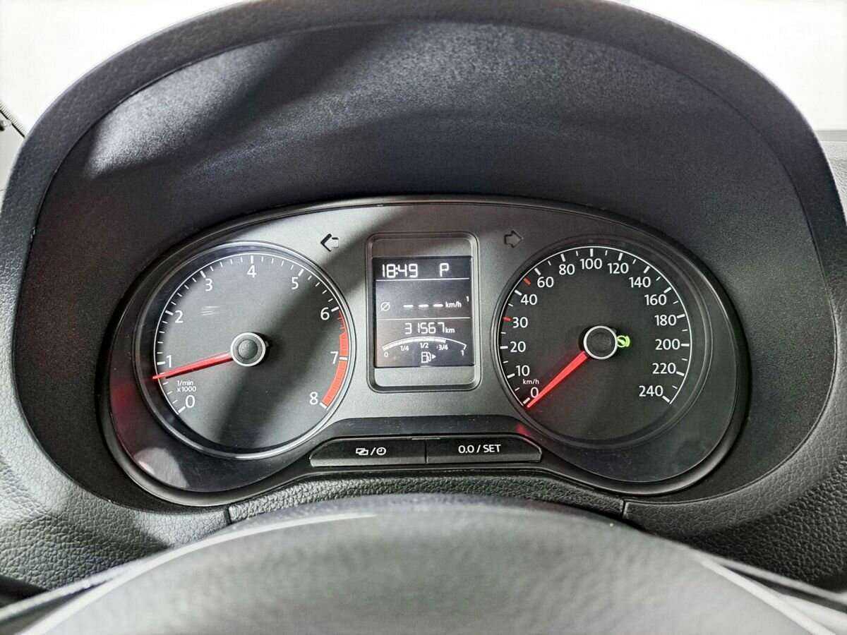 Фольксваген Поло б/у, 2016, Автоматическая. Фото: #10