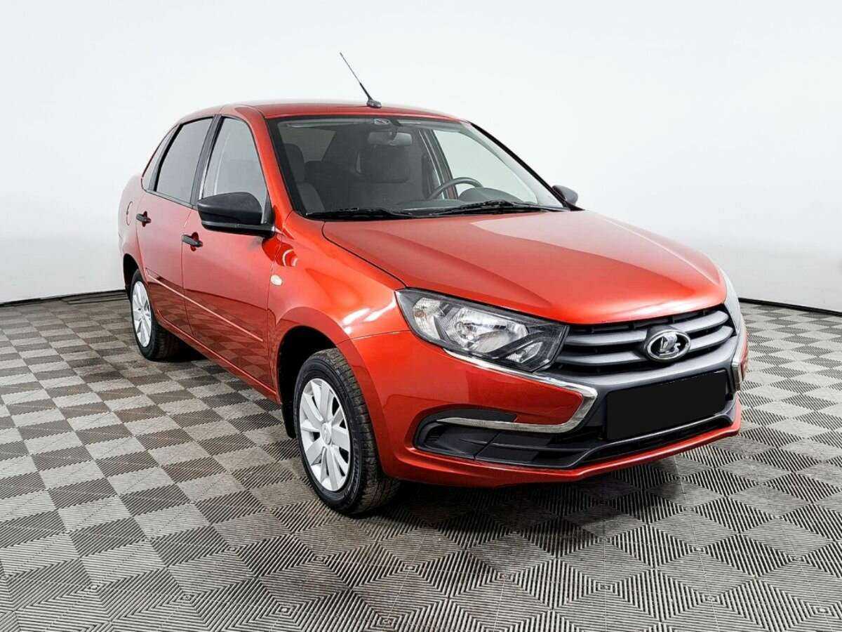 Лада (ВАЗ) Гранта б/у, 2019, Механическая. Фото: #2