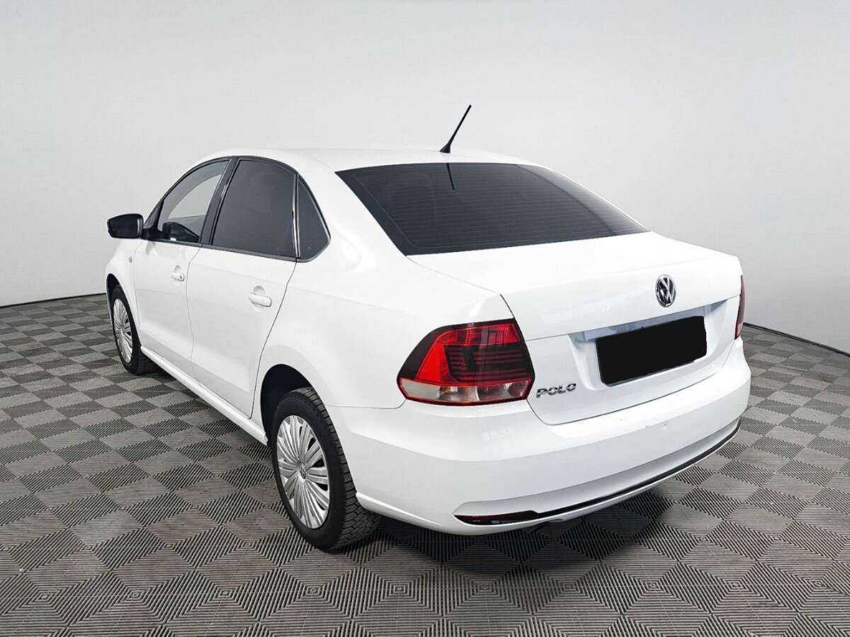 Фольксваген Поло б/у, 2016, Механическая. Фото: #6