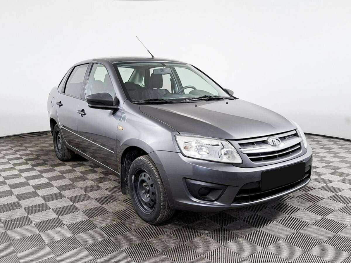 Лада (ВАЗ) Гранта б/у, 2017, Механическая. Фото: #2