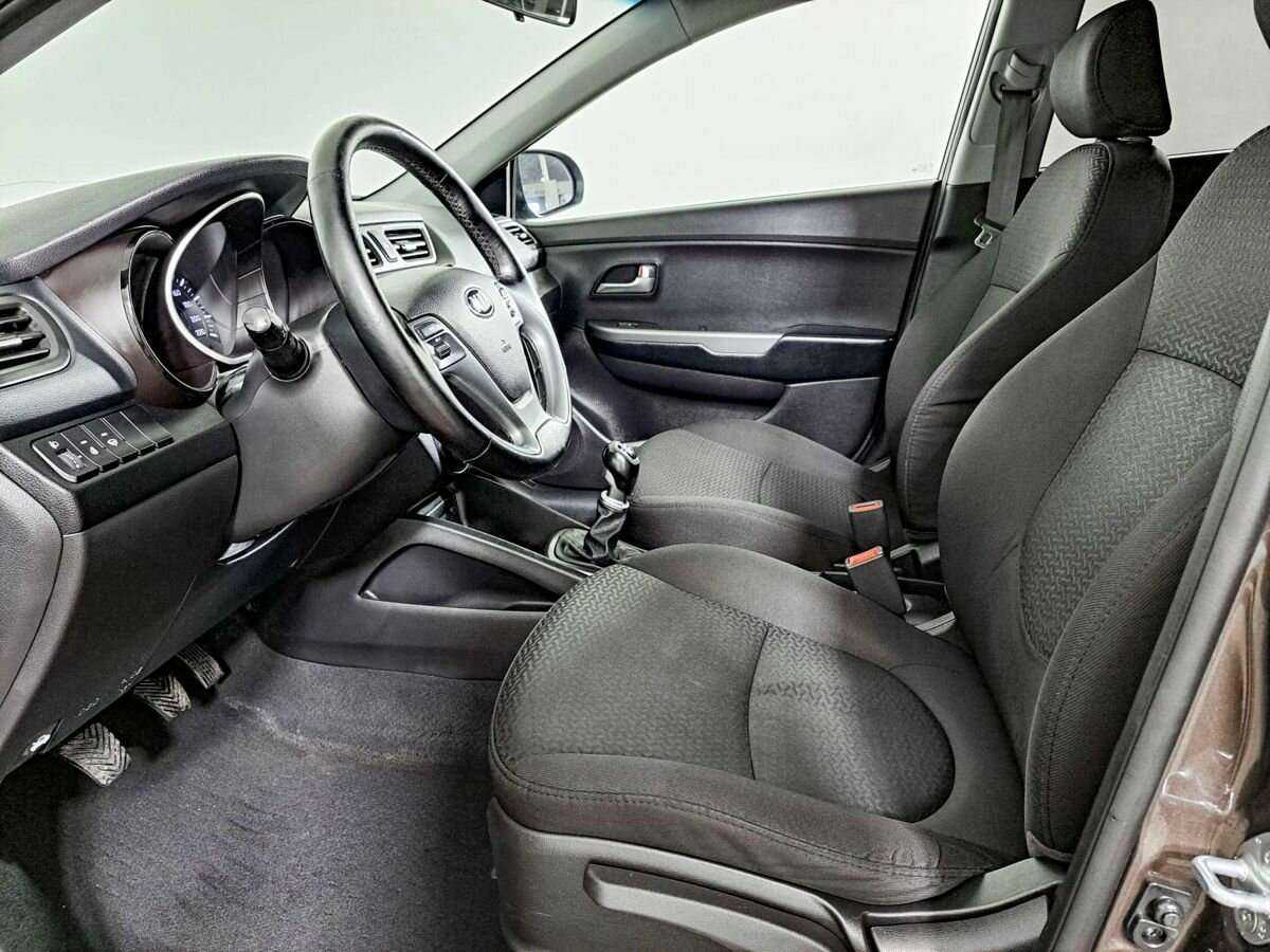 Киа Рио б/у, 2016, Механическая. Фото: #13