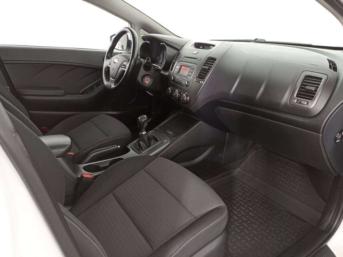 Киа Церато б/у, 2016, Механическая. Фото: #8