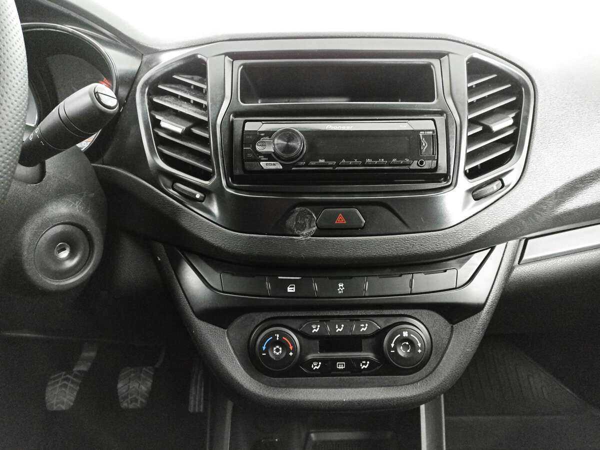 Лада (ВАЗ) Веста б/у, 2021, Механическая. Фото: #12