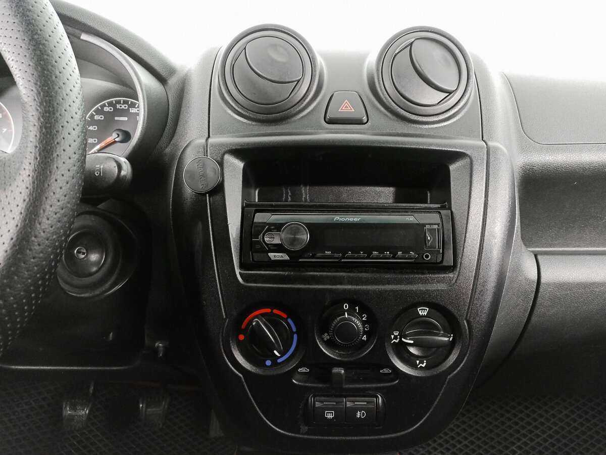 Лада (ВАЗ) Гранта б/у, 2015, Механическая. Фото: #12