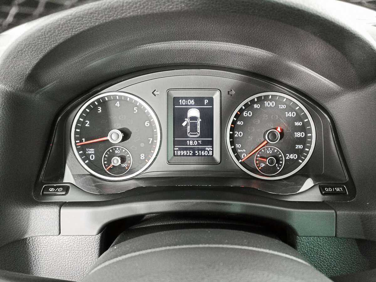 Фольксваген Тигуан б/у, 2016, Автоматическая. Фото: #10