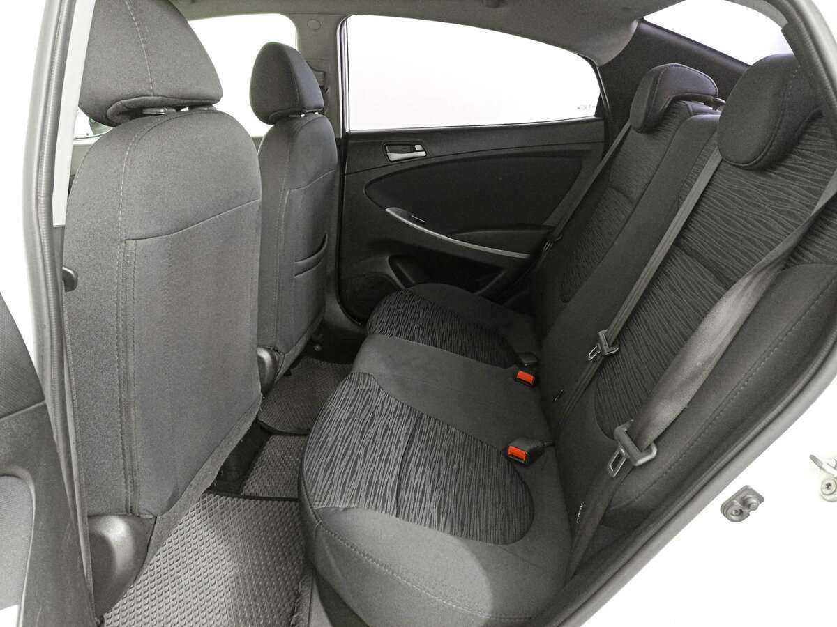 Хендай Солярис б/у, 2015, Автоматическая. Фото: #9