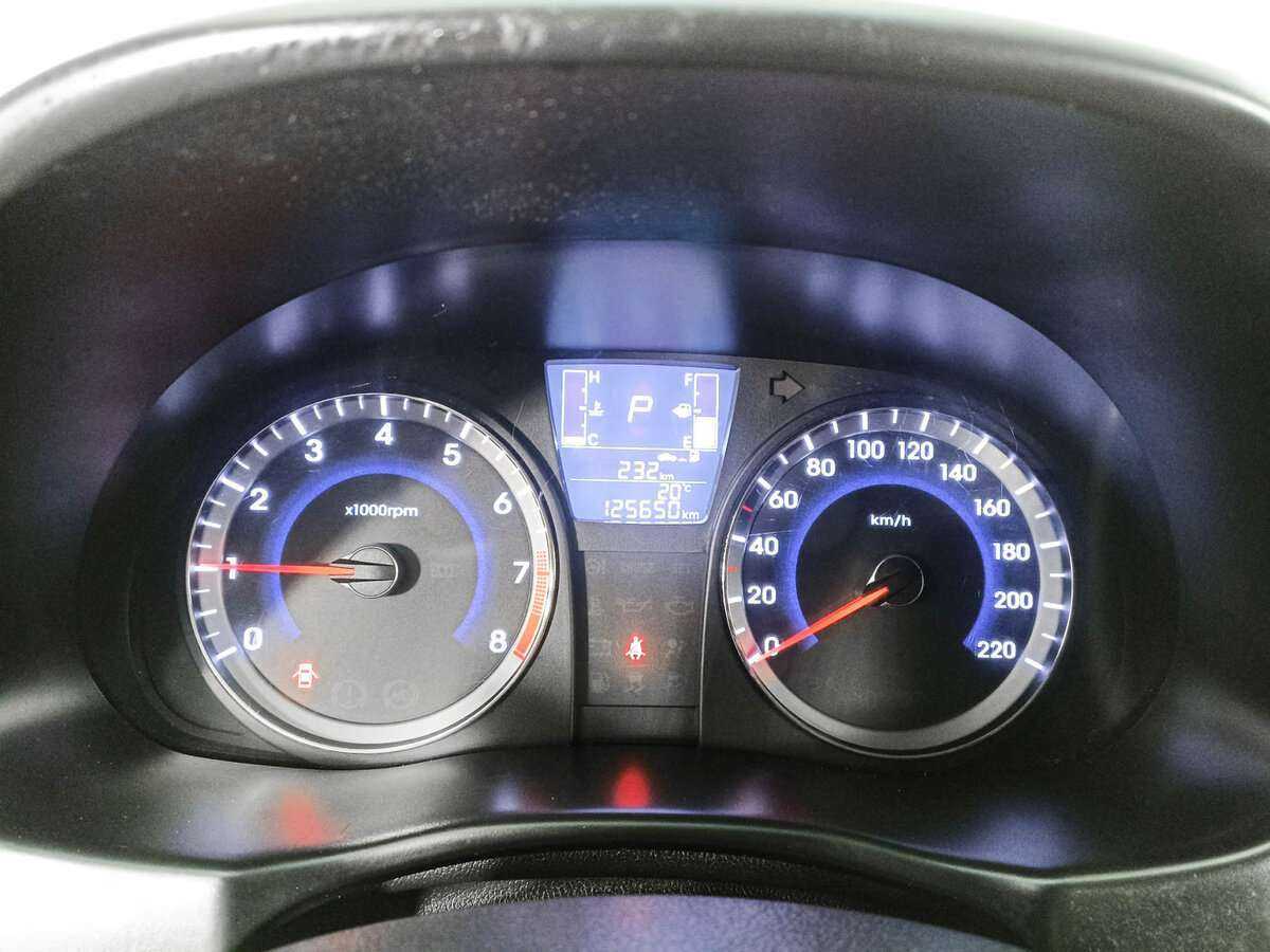 Хендай Солярис б/у, 2015, Автоматическая. Фото: #10