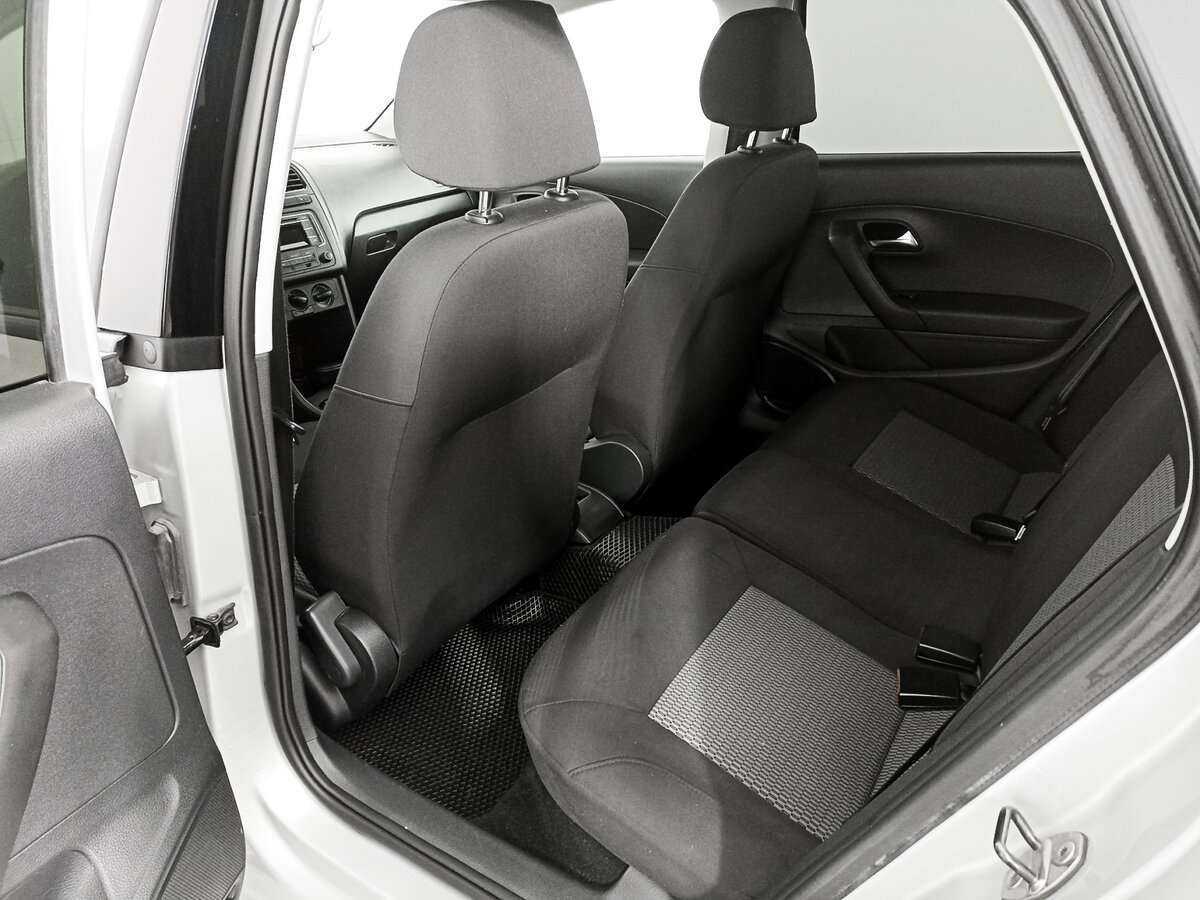 Фольксваген Поло б/у, 2013, Механическая. Фото: #11