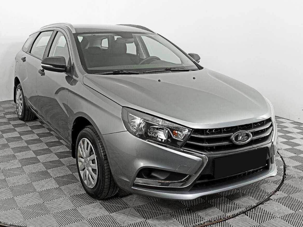 Лада (ВАЗ) Веста б/у, 2019, Механическая. Фото: #2