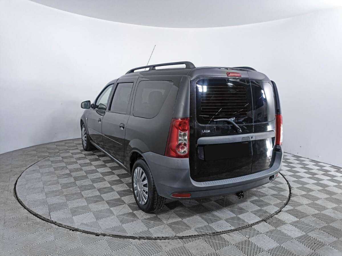 Лада (ВАЗ) Ларгус б/у, 2017, Механическая. Фото: #6