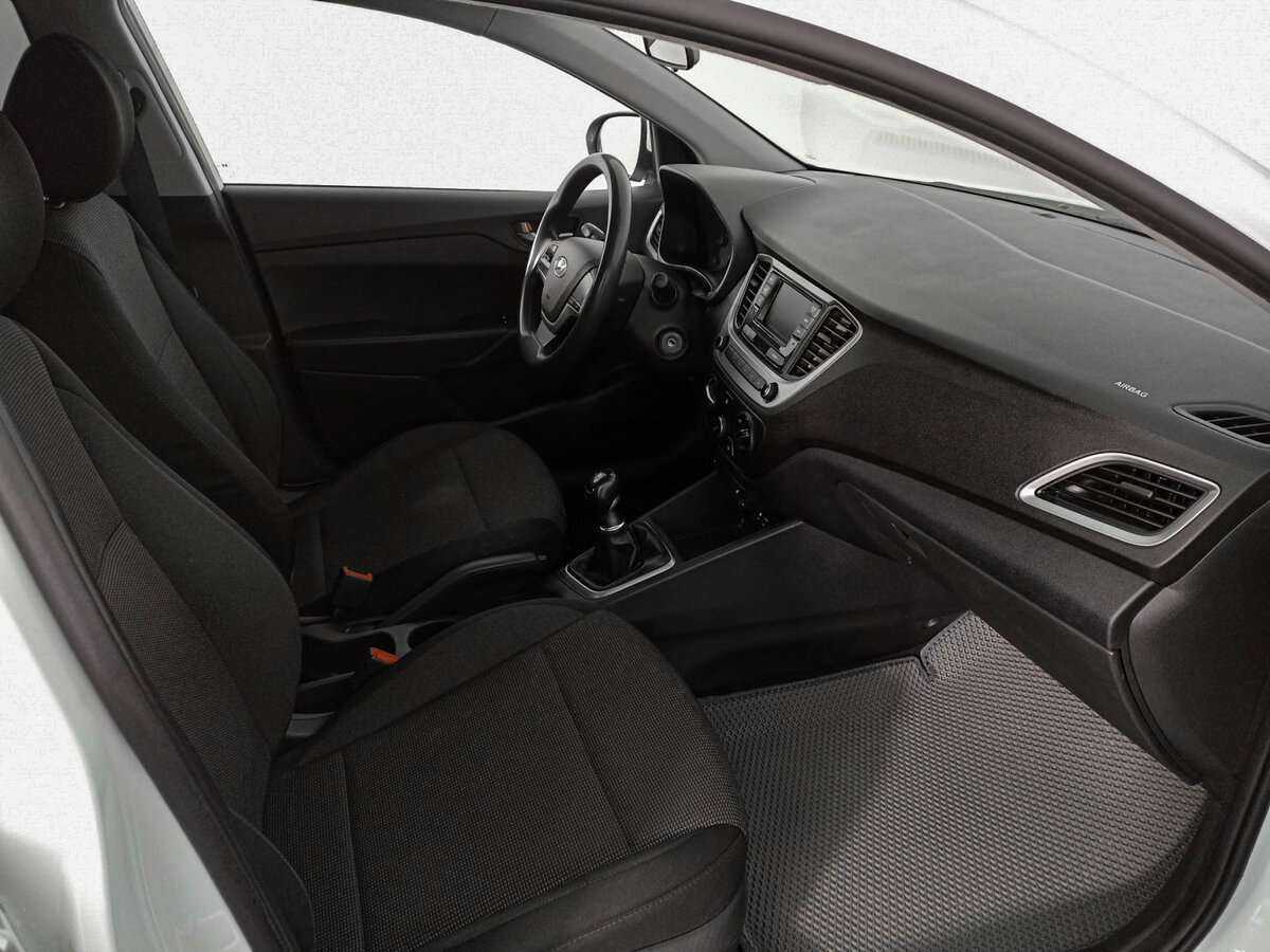 Хендай Солярис б/у, 2017, Механическая. Фото: #8