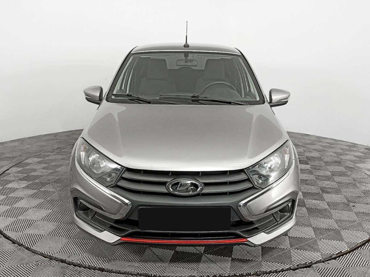 Лада (ВАЗ) Гранта б/у, 2020, Механическая. Фото: #1