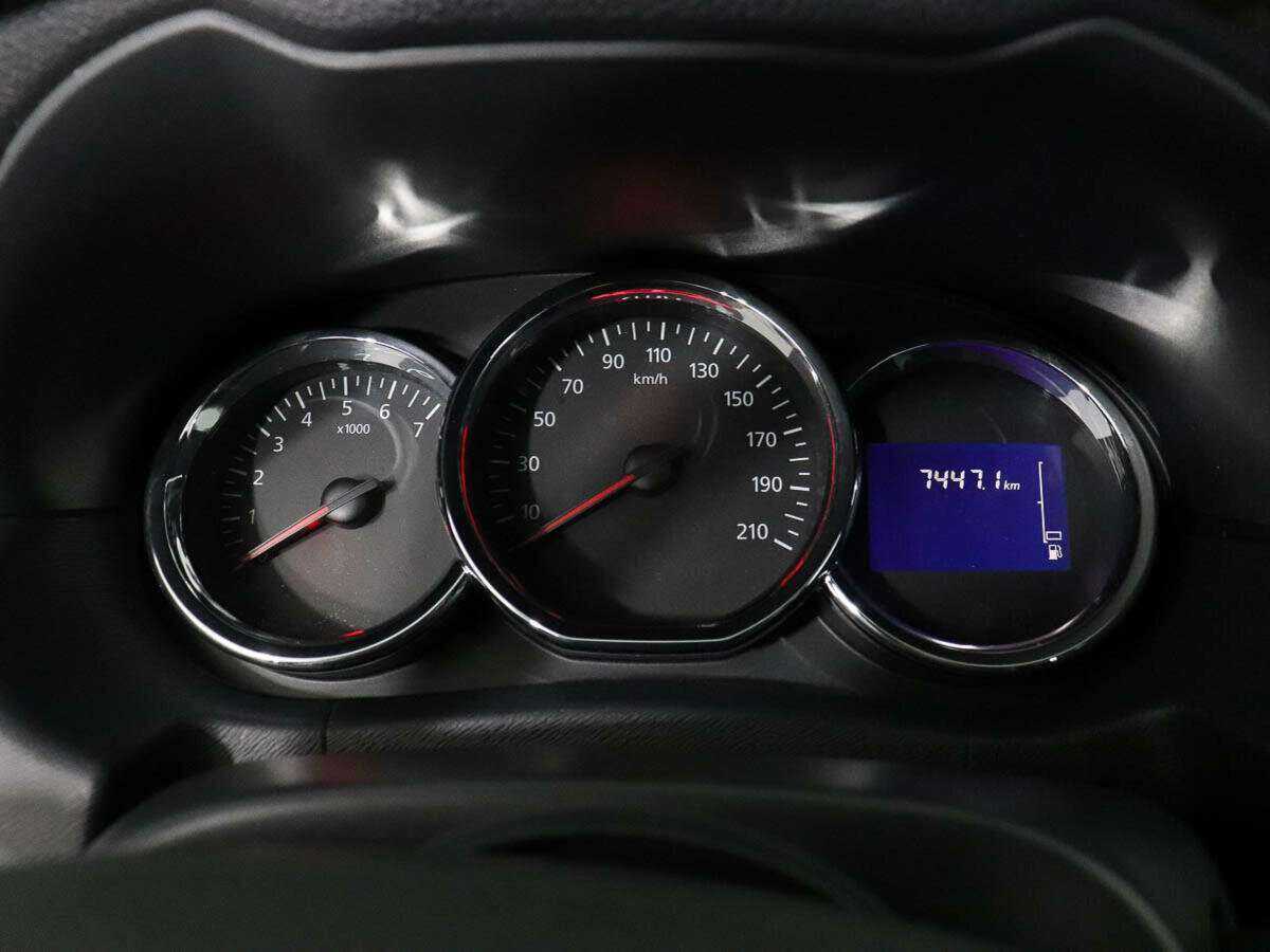 Ниссан Террано б/у, 2016, Механическая. Фото: #9