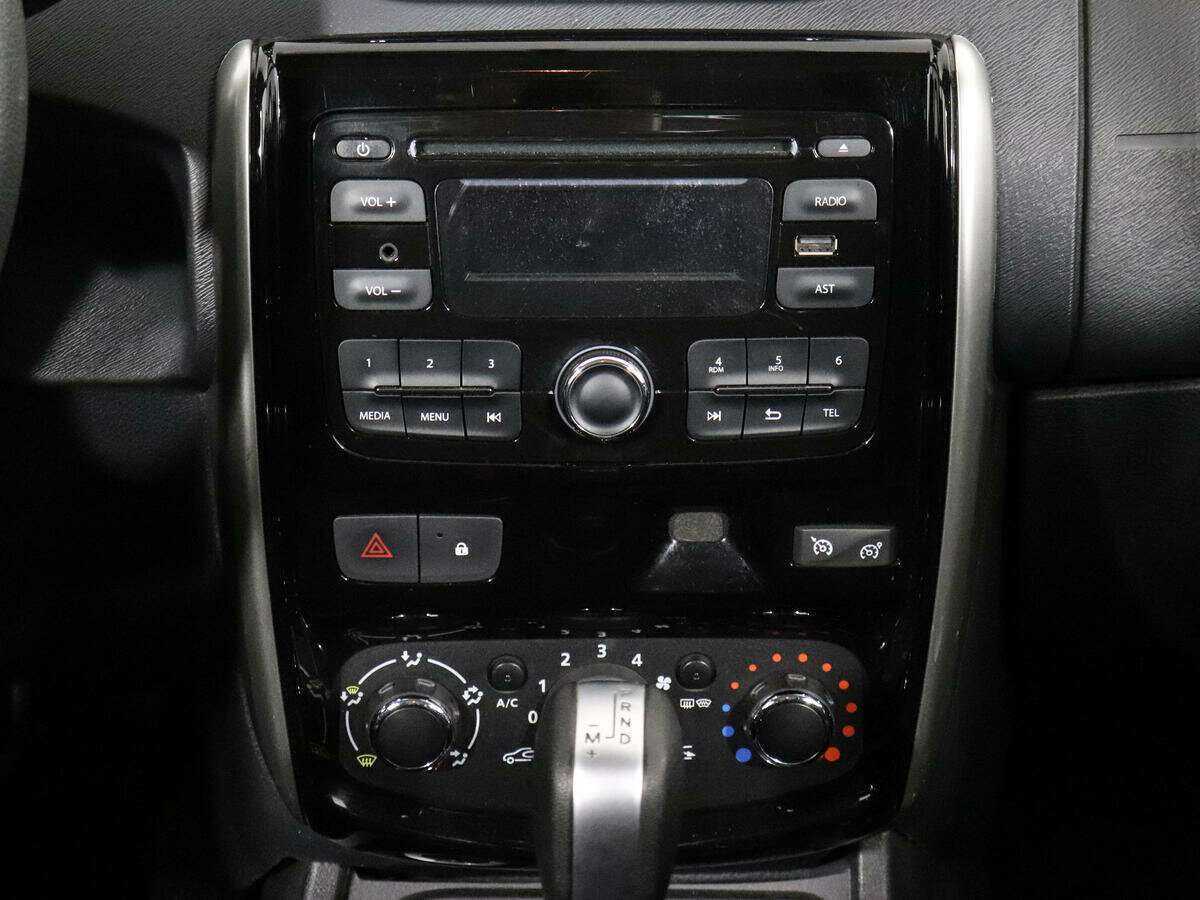 Ниссан Террано б/у, 2017, Автоматическая. Фото: #11