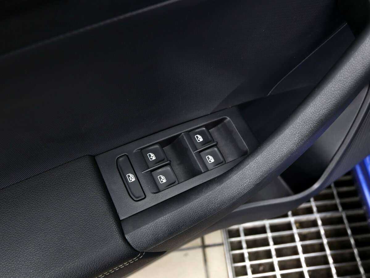 Шкода Рапид б/у, 2018, Роботизированная. Фото: #6