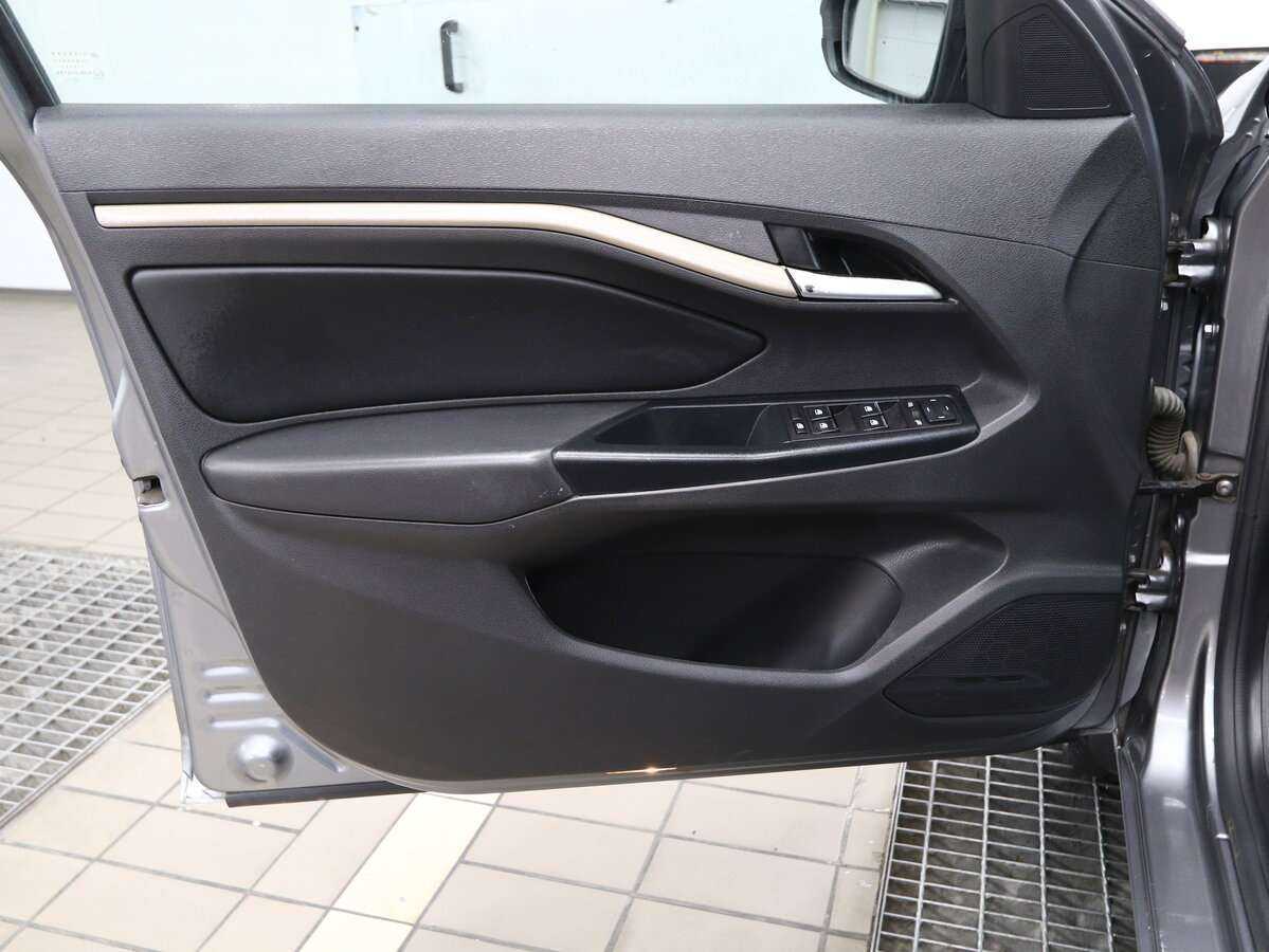 Лада (ВАЗ) Веста б/у, 2020, Механическая. Фото: #12