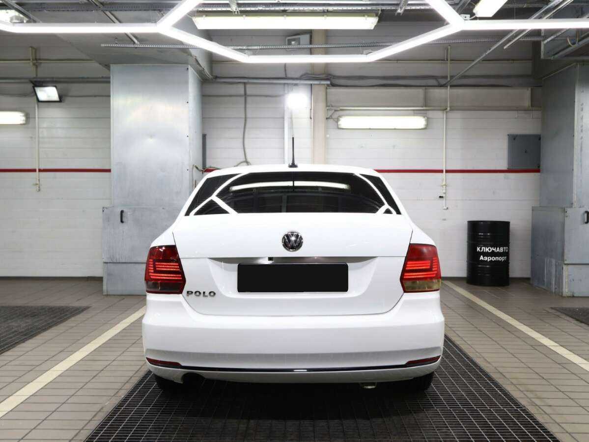 Фольксваген Поло б/у, 2017, Автоматическая. Фото: #4
