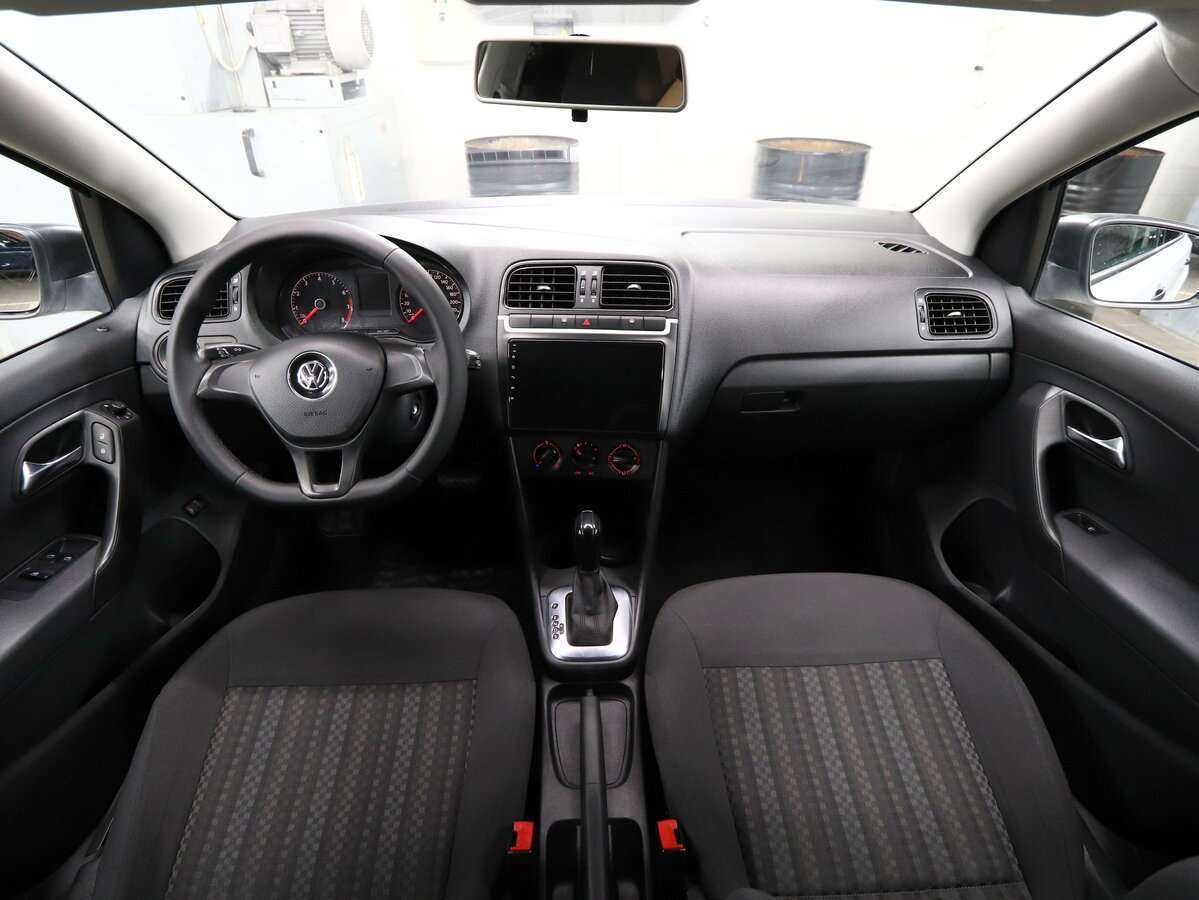 Фольксваген Поло б/у, 2017, Автоматическая. Фото: #9