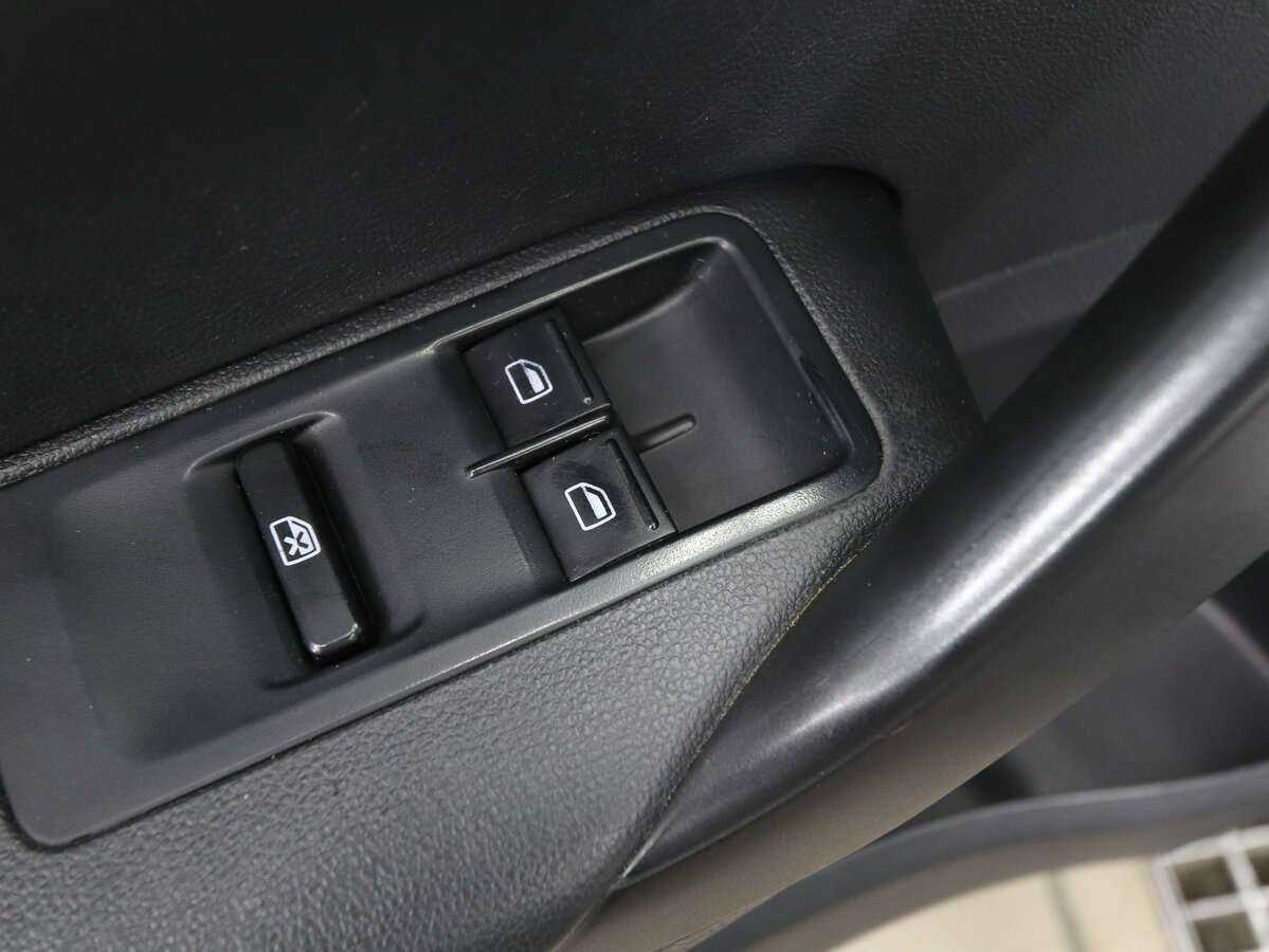 Фольксваген Поло б/у, 2017, Автоматическая. Фото: #17