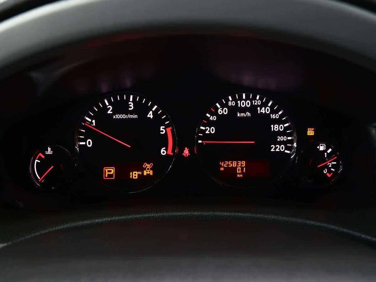 Ниссан Патфайндер б/у, 2012, Автоматическая. Фото: #12