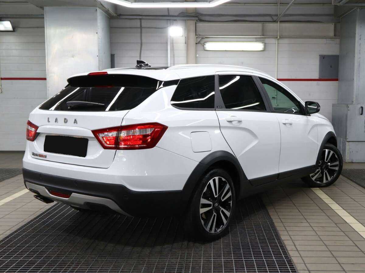 Лада (ВАЗ) Веста б/у, 2021, Вариатор. Фото: #1