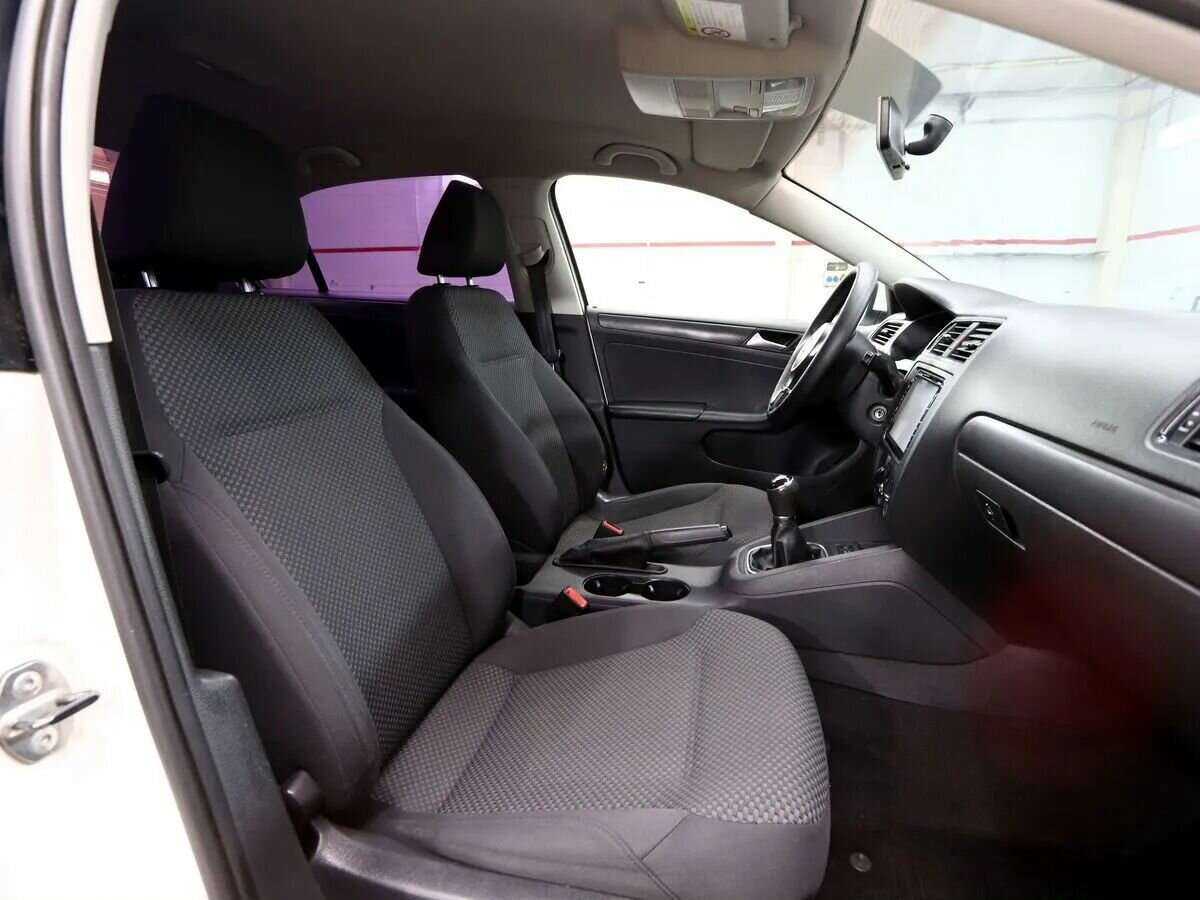 Фольксваген Джетта б/у, 2013, Механическая. Фото: #6