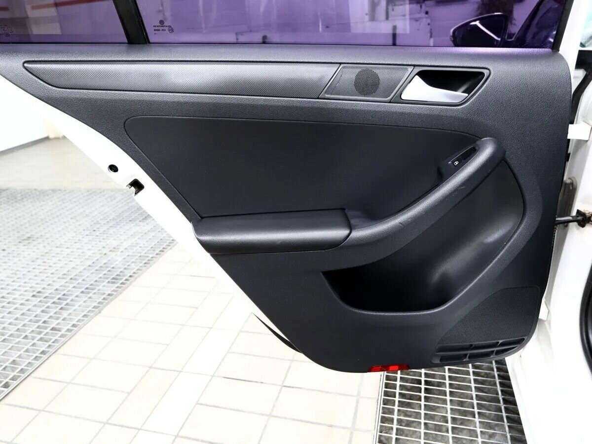 Фольксваген Джетта б/у, 2013, Механическая. Фото: #12