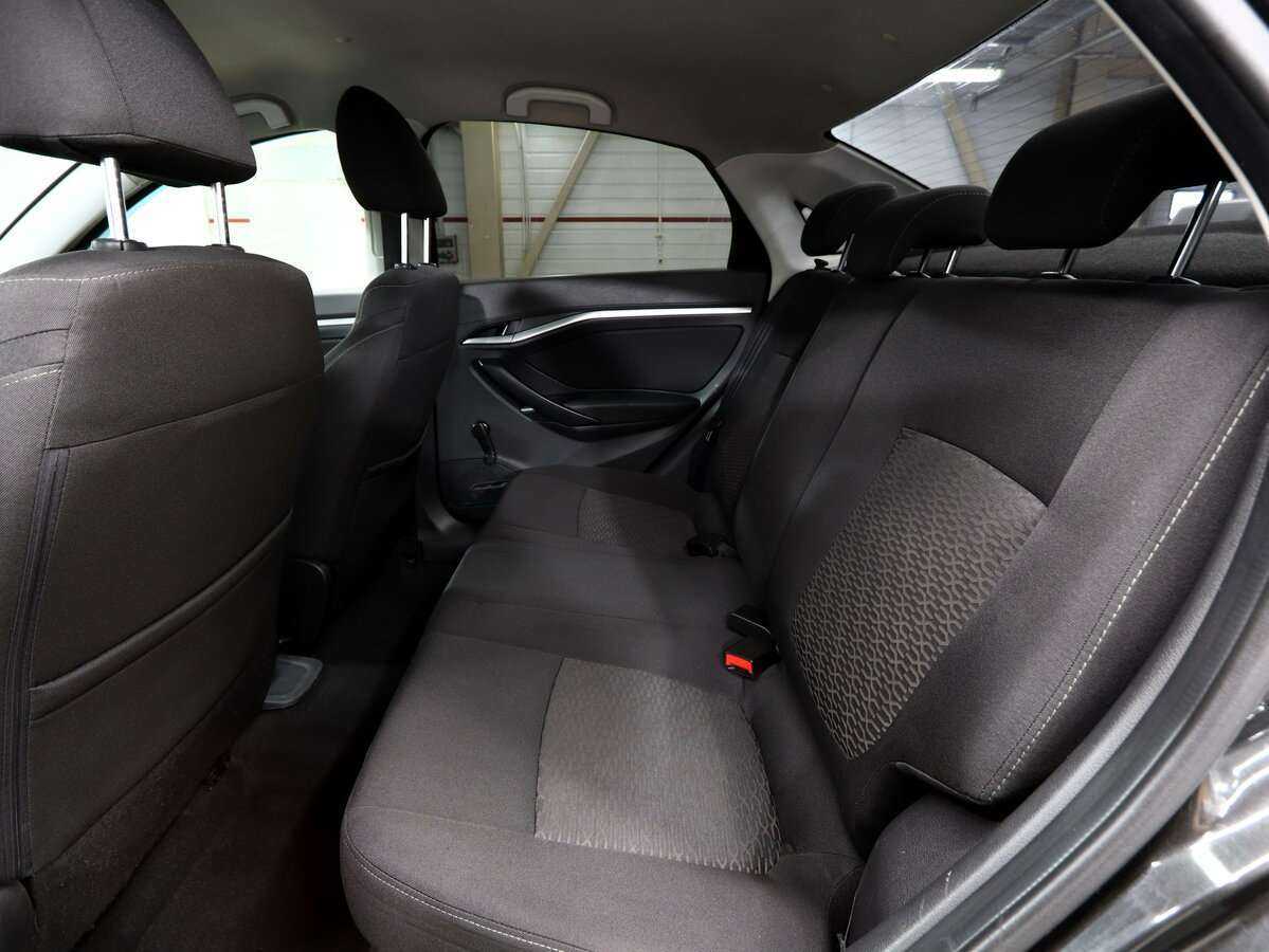 Лада (ВАЗ) Веста б/у, 2015, Роботизированная. Фото: #9