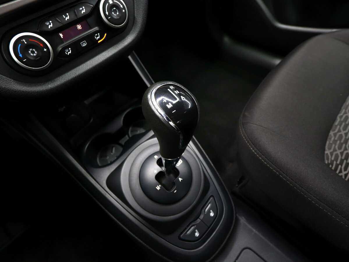 Лада (ВАЗ) Веста б/у, 2015, Роботизированная. Фото: #19