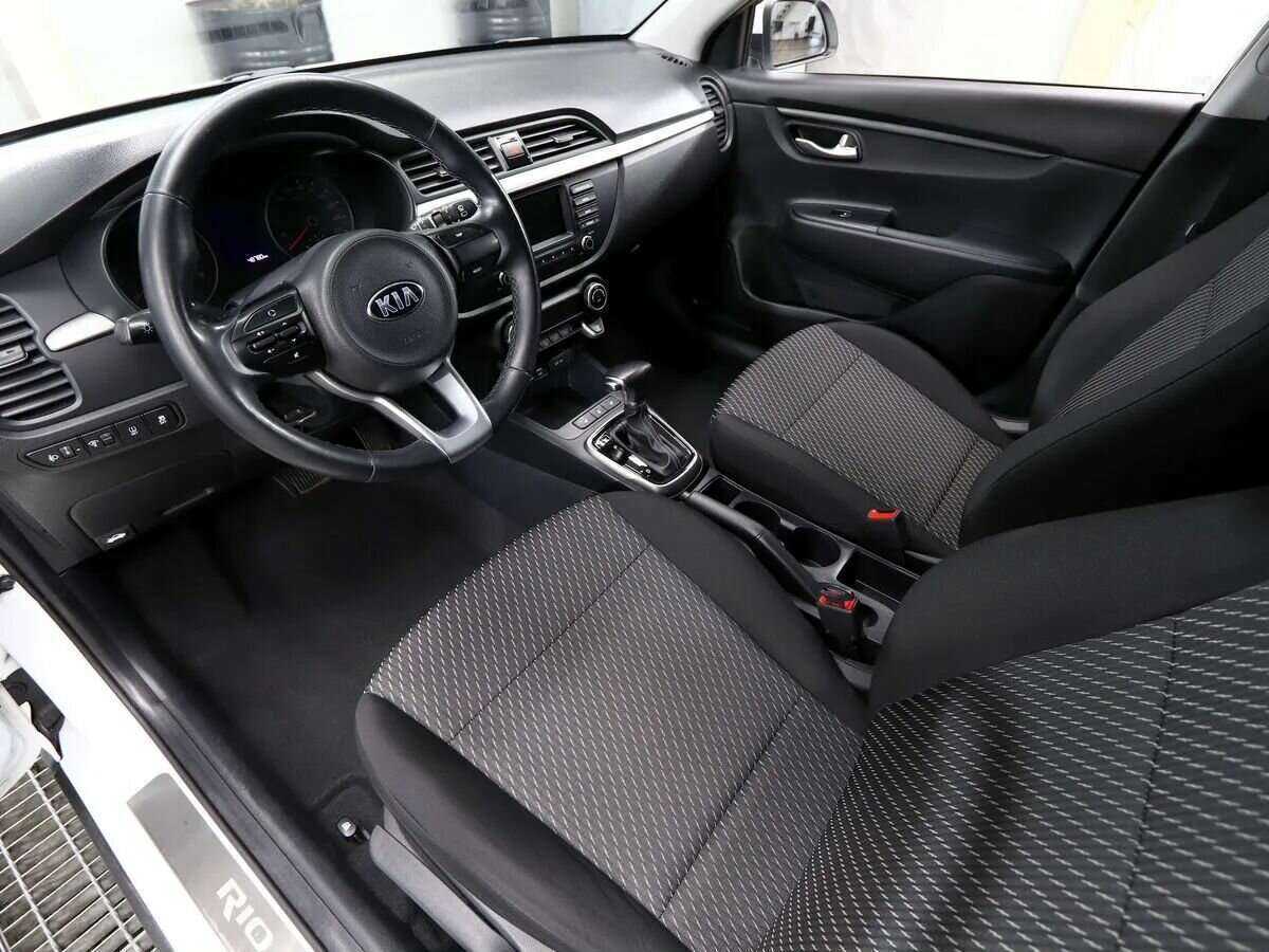Киа Рио б/у, 2018, Автоматическая. Фото: #7