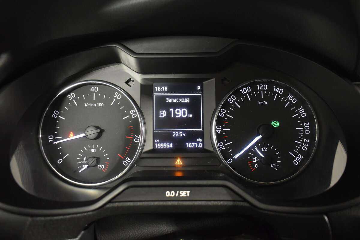 Шкода Октавия б/у, 2014, Роботизированная. Фото: #17