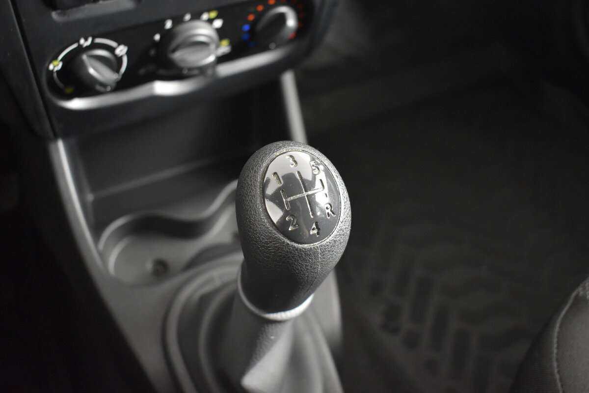 Лада (ВАЗ) Ларгус б/у, 2018, Механическая. Фото: #9