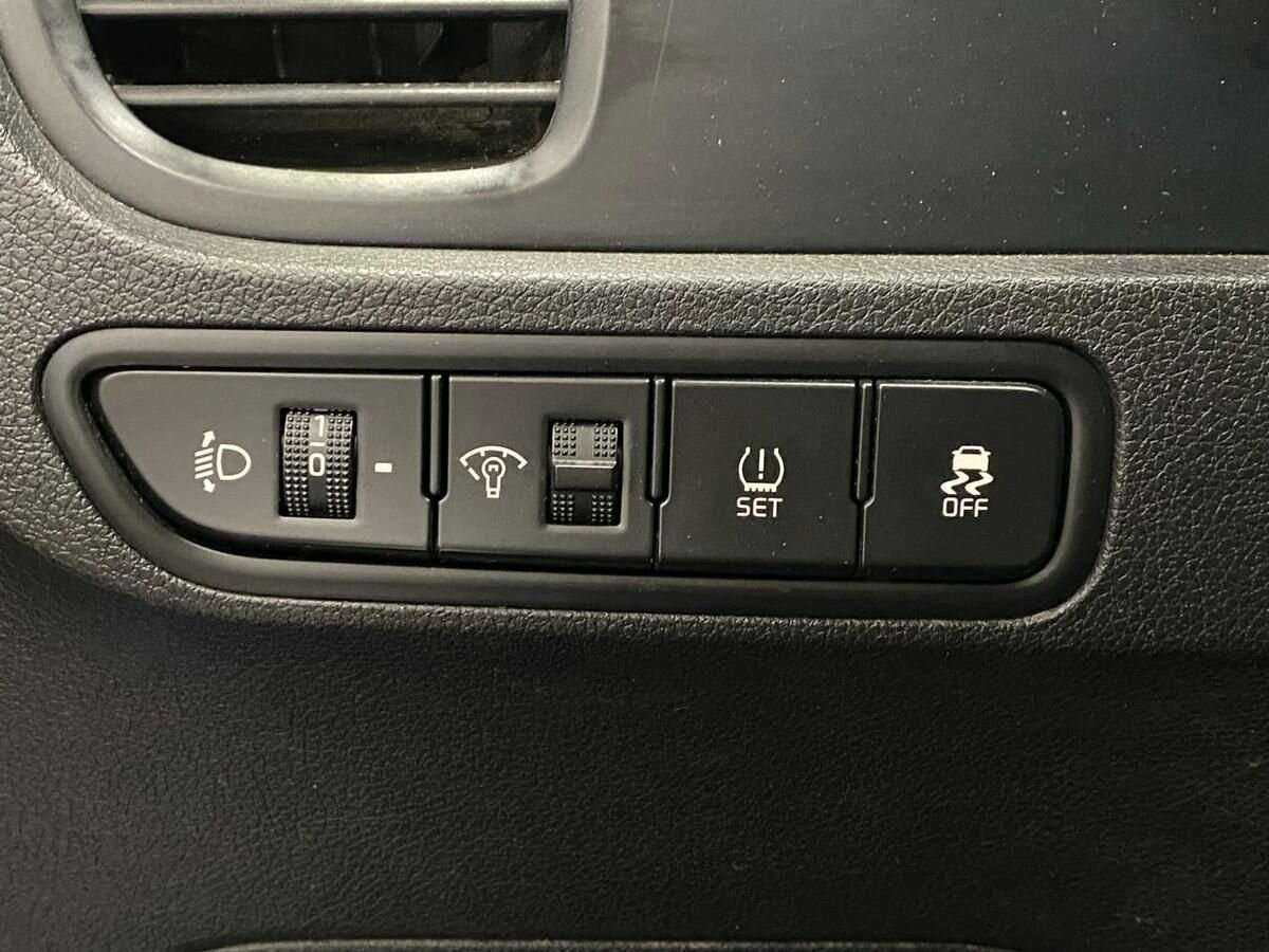 Киа Рио б/у, 2017, Механическая. Фото: #15