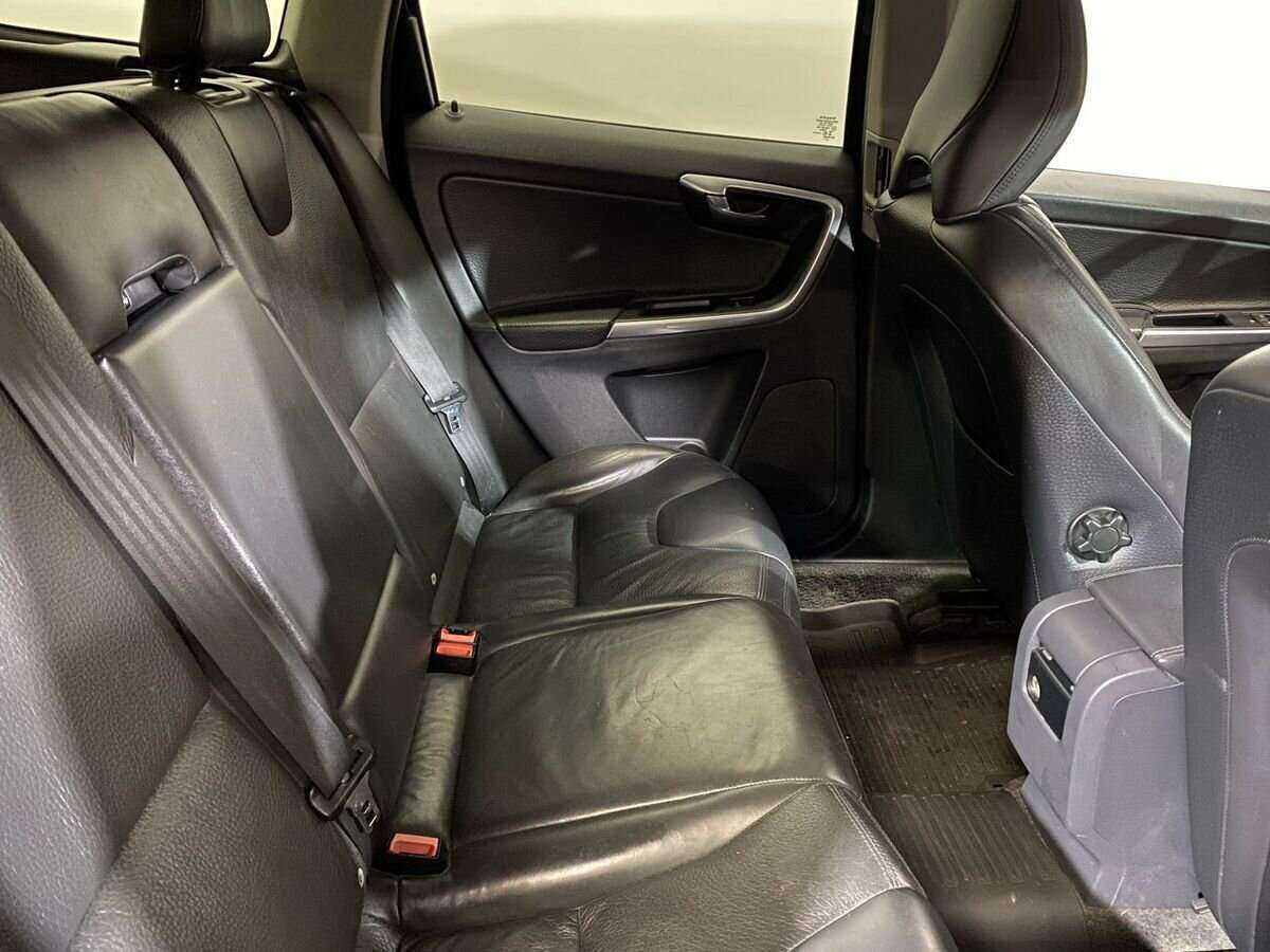 Вольво ИксЦ60 б/у, 2013, Автоматическая. Фото: #10