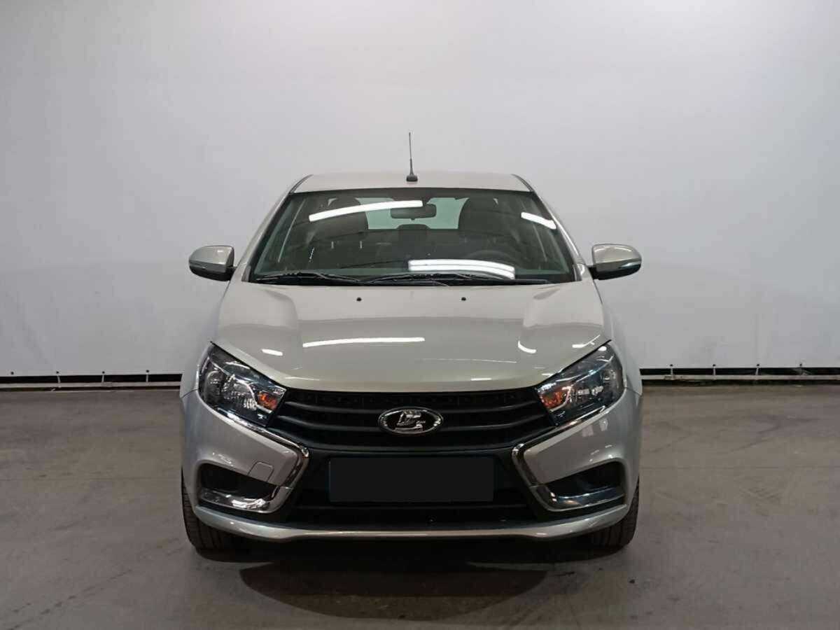 Лада (ВАЗ) Веста б/у, 2018, Роботизированная. Фото: #1