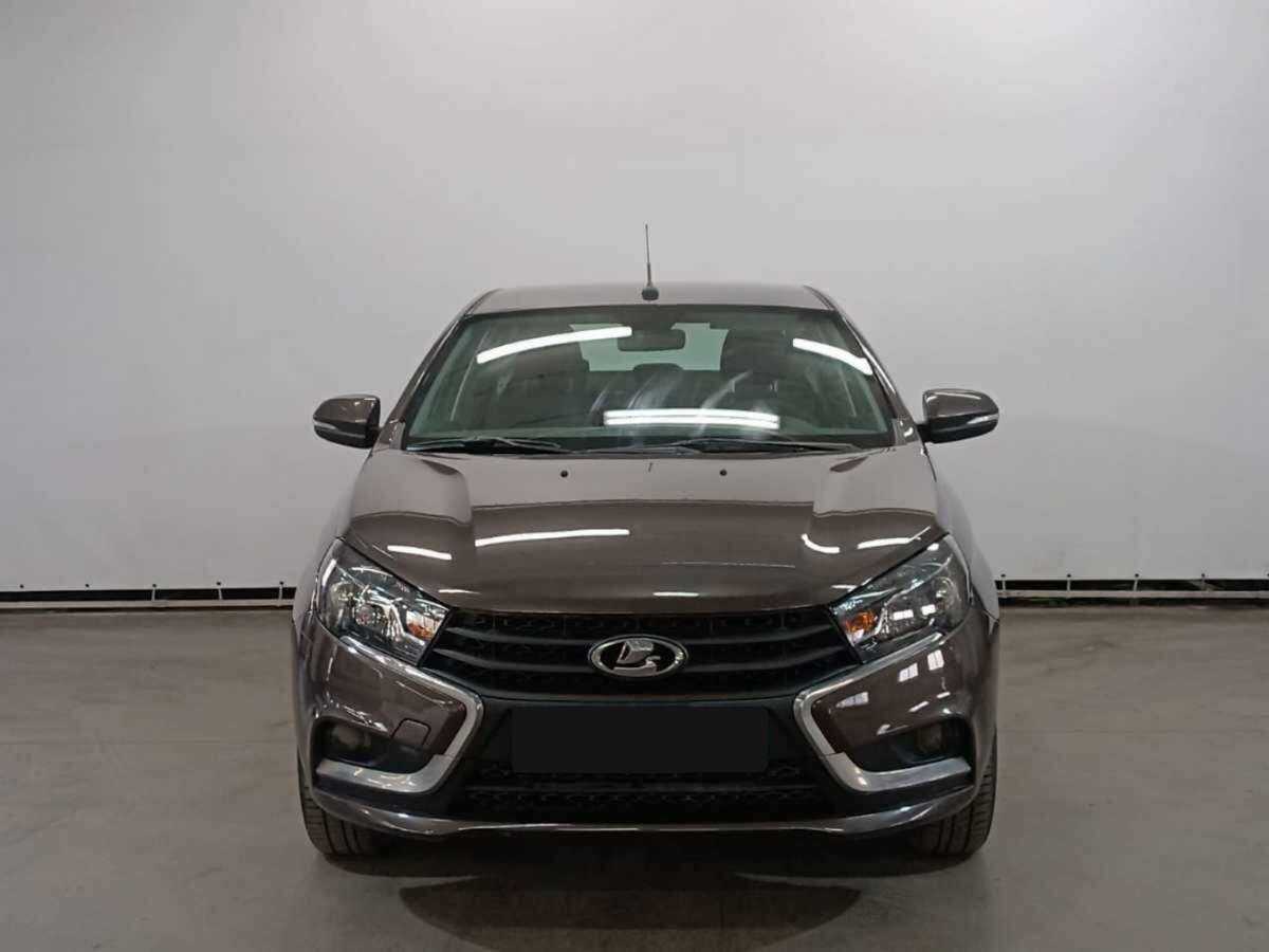 Лада (ВАЗ) Веста б/у, 2019, Механическая. Фото: #1